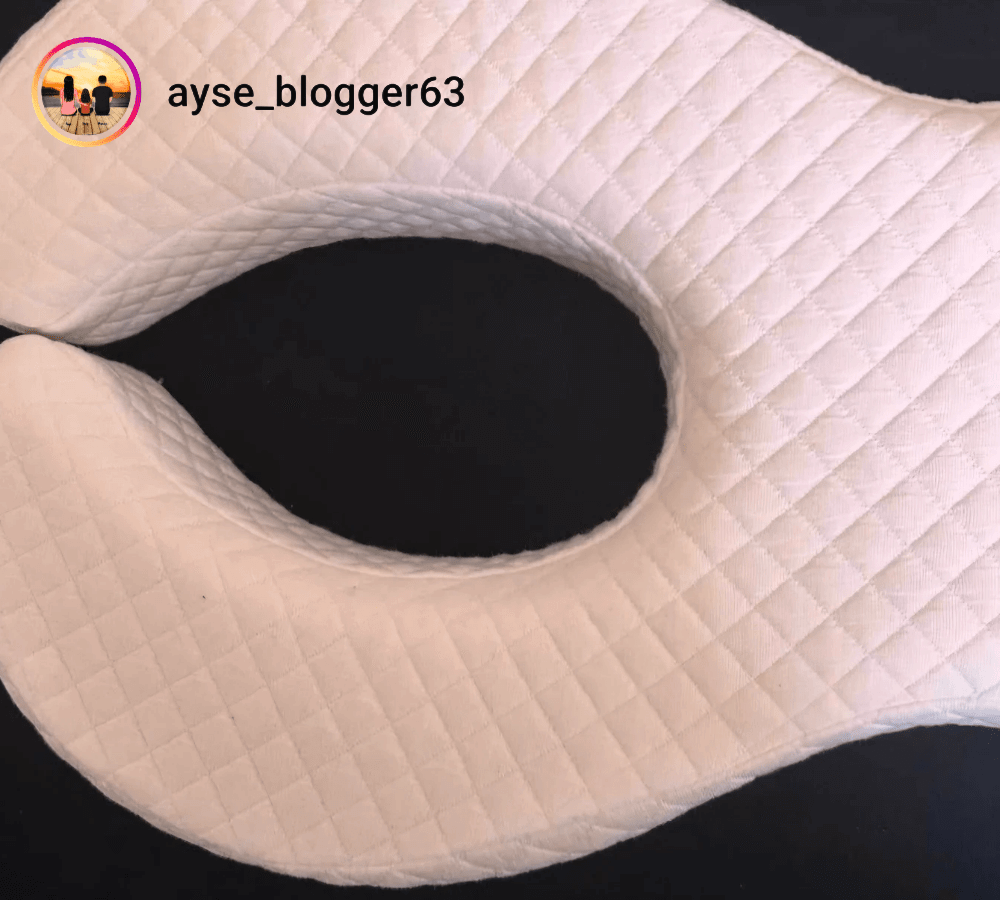 Gesünder Schlafen Glow Kissen showing its unique ergonomic shape for better comfort.